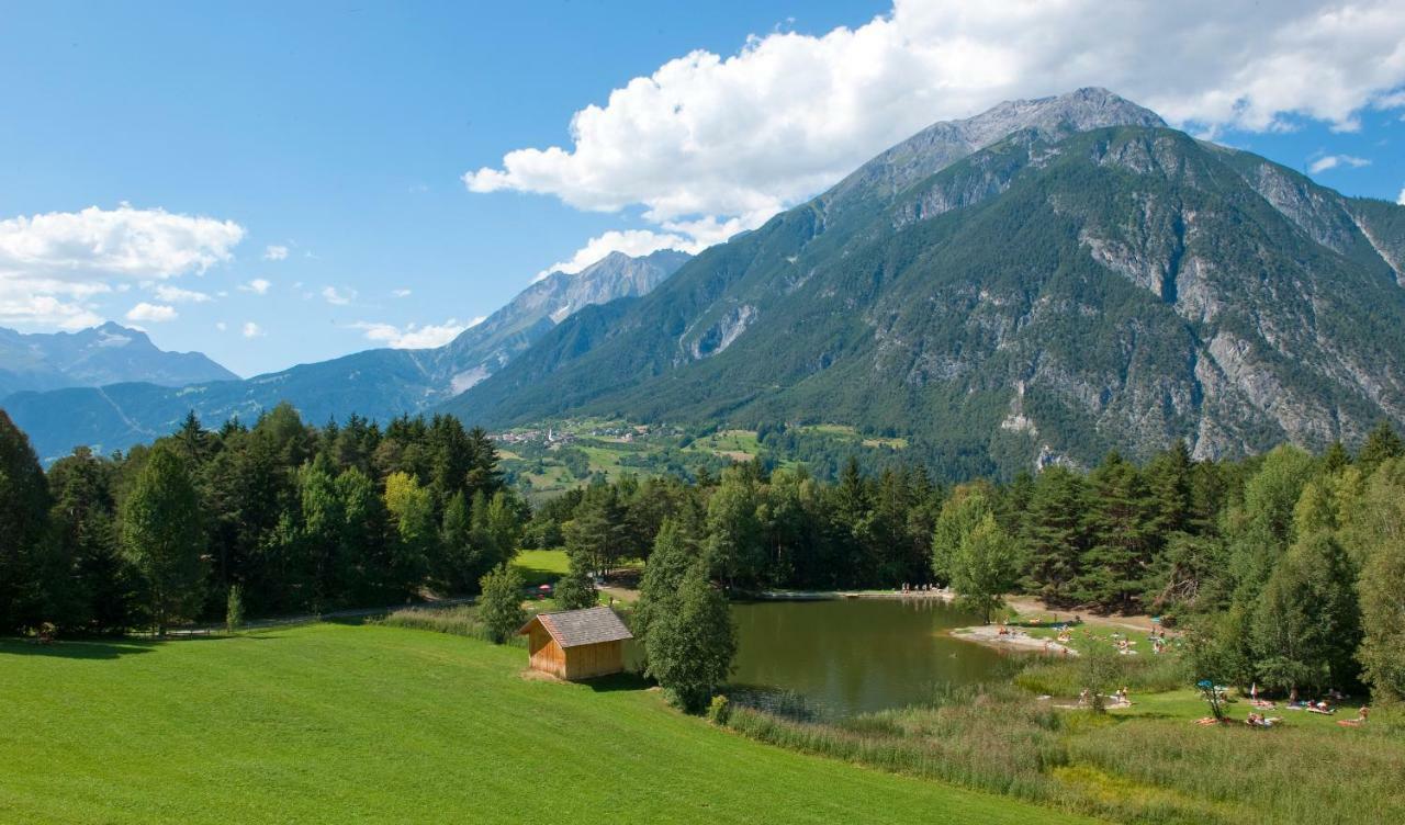 Hotel-Pension Haueis&Gasthof Gemse Zams Exterior foto